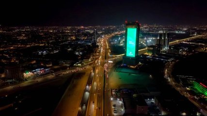看，沙特達曼市最大LED戶外屏！洲明光顯方案定義城市空間美學